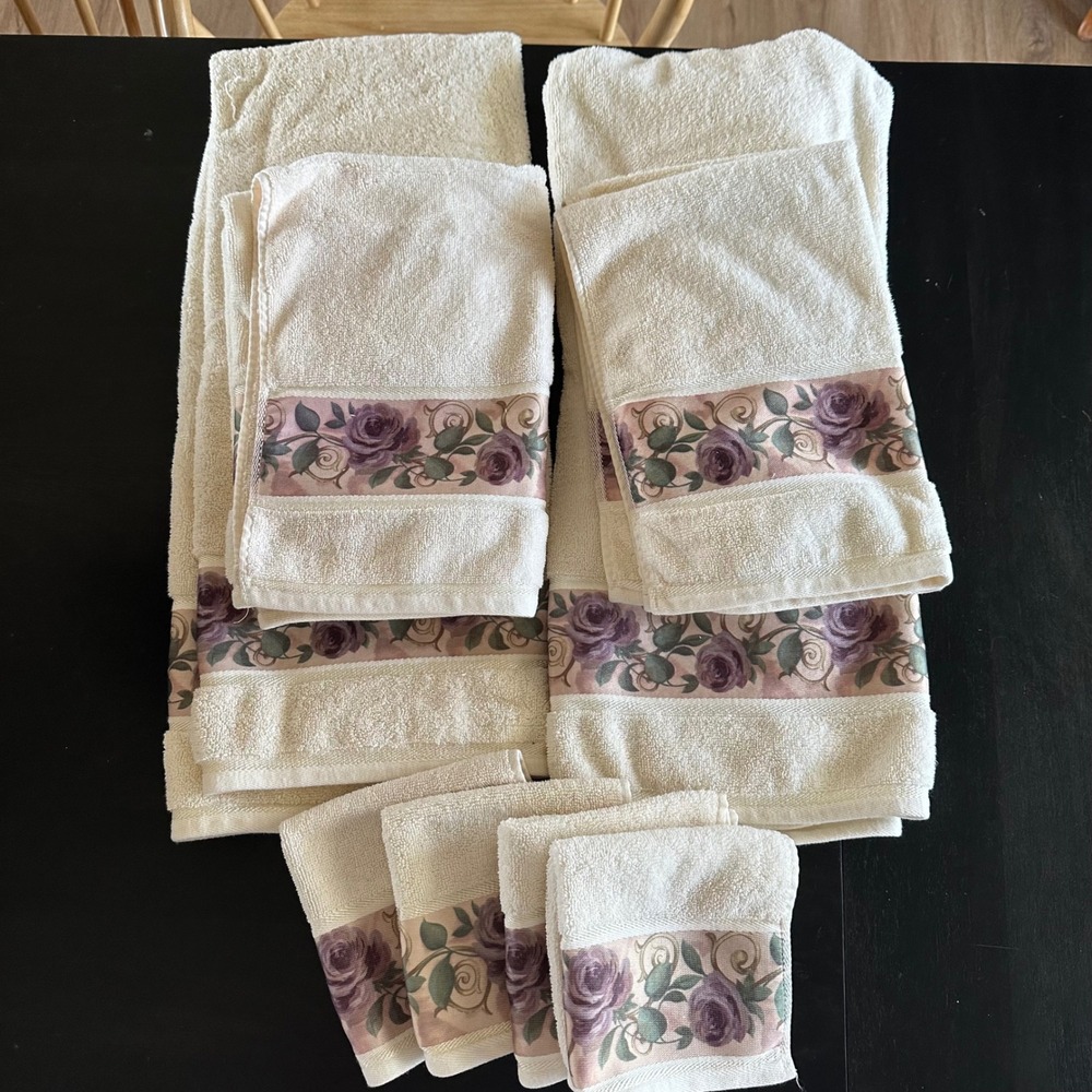 Vintage Croscill 10 Pc Towel Set Cream Purple Rose Floral Cotton Grandmillenial